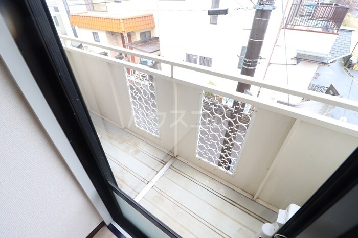 21/30 バルコニー