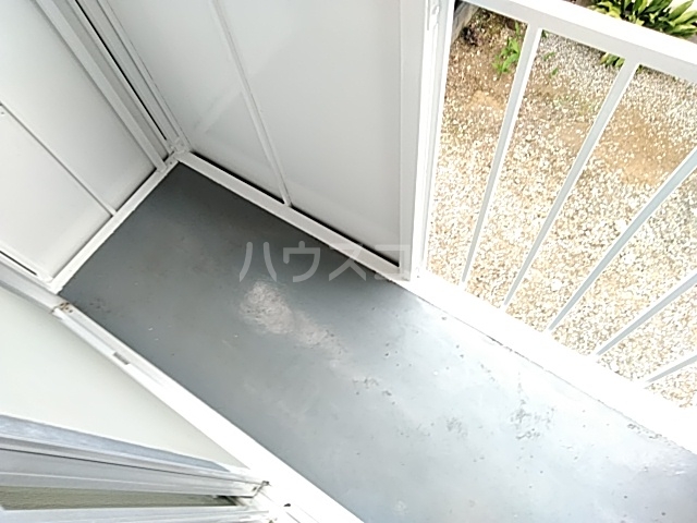 15/22 バルコニー