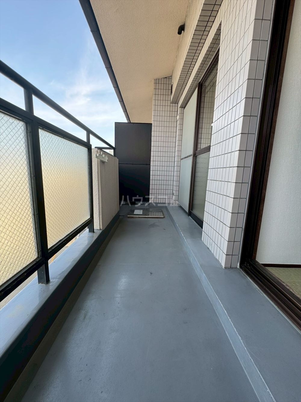 23/30 バルコニー