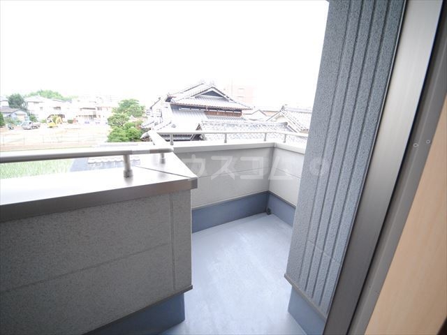 13/24 バルコニー