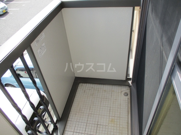 18/27 バルコニー