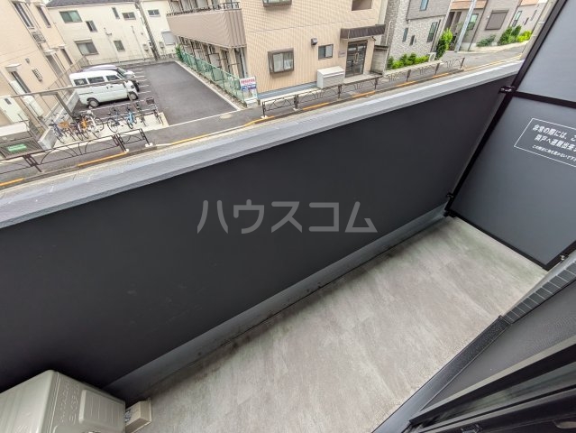 20/30 バルコニー