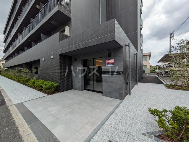 29/30 エントランス