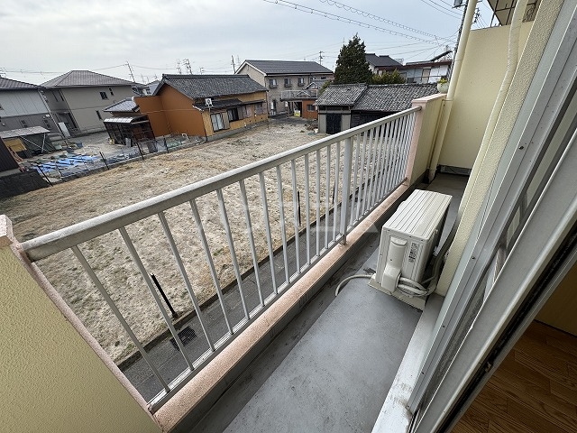 19/23 バルコニー