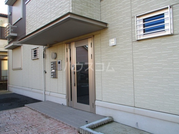 17/18 エントランス