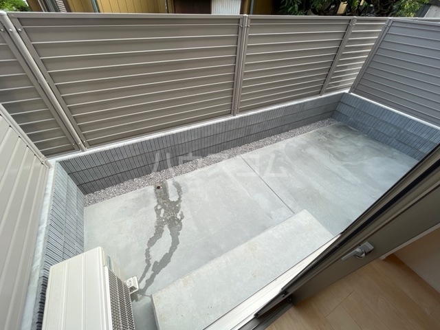 18/30 バルコニー