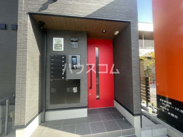 2/11 エントランス