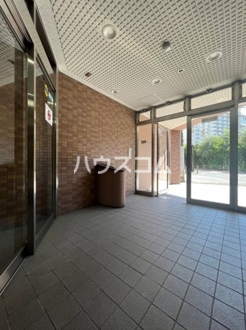 15/25 エントランス