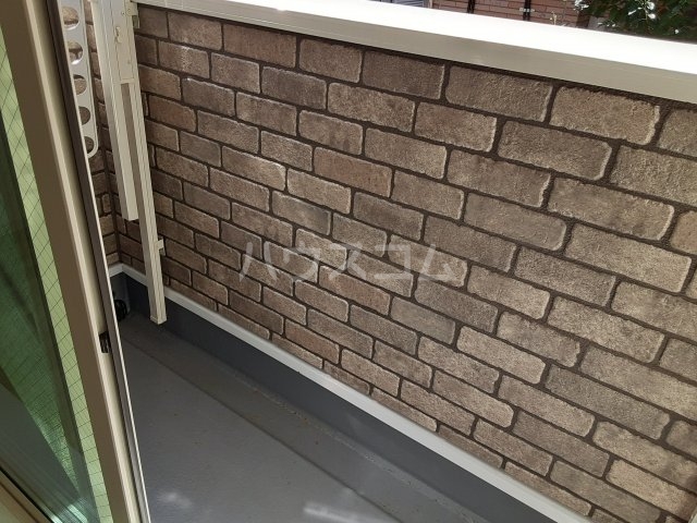 21/30 バルコニー