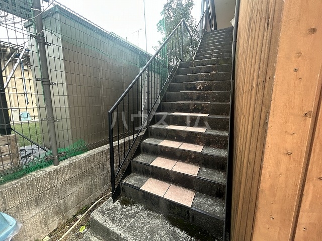 29/30 エントランス