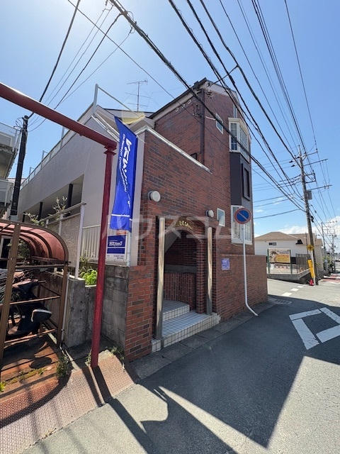 19/24 エントランス