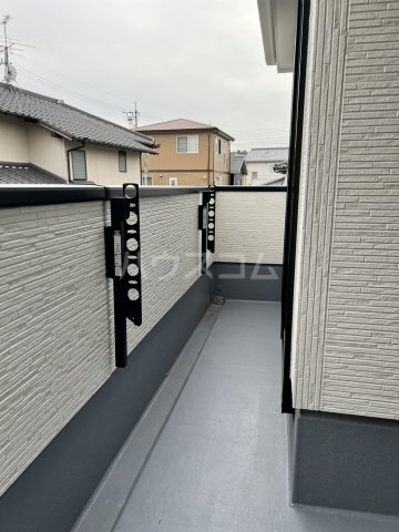 23/30 バルコニー