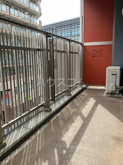 14/20 バルコニー