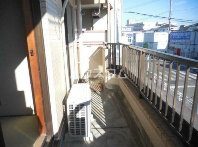 15/20 バルコニー