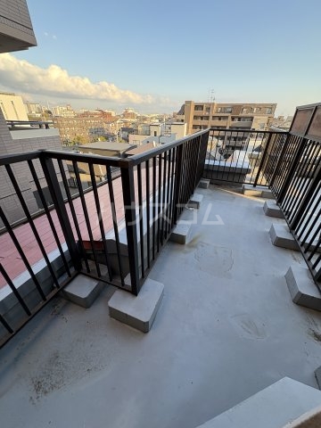 17/30 バルコニー