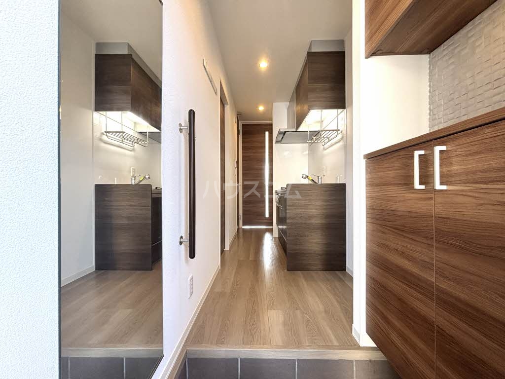 17/28 エントランス