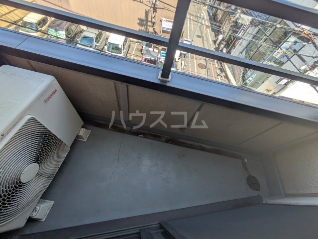 19/30 バルコニー