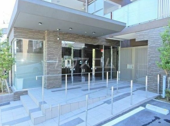 14/24 エントランス