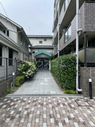 2/11 エントランス