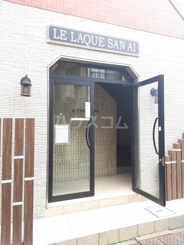 15/24 エントランス