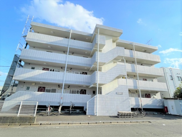 20/29 エントランス