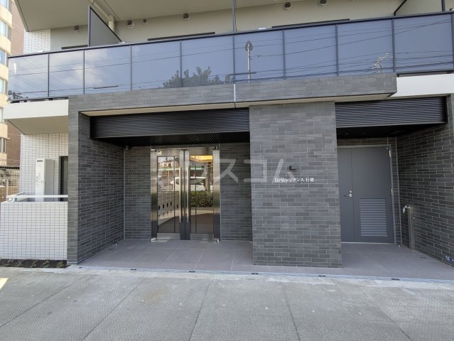 22/30 エントランス