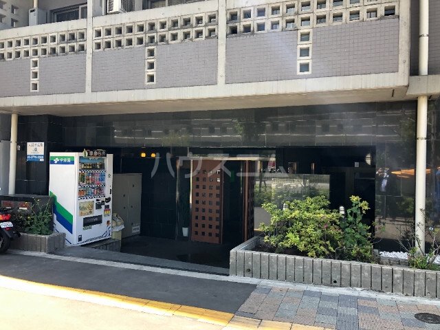 15/24 エントランス