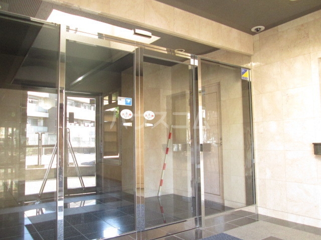 3/5 エントランス