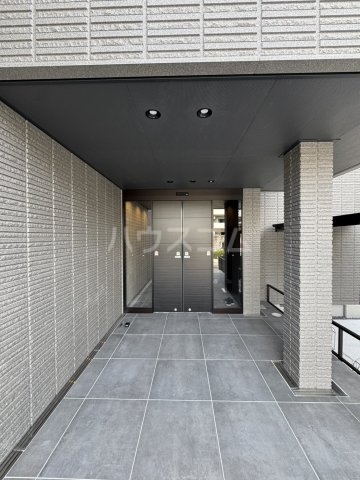 29/30 エントランス