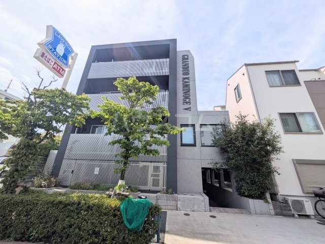 2/8 外観