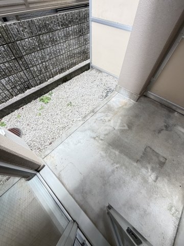 13/26 バルコニー