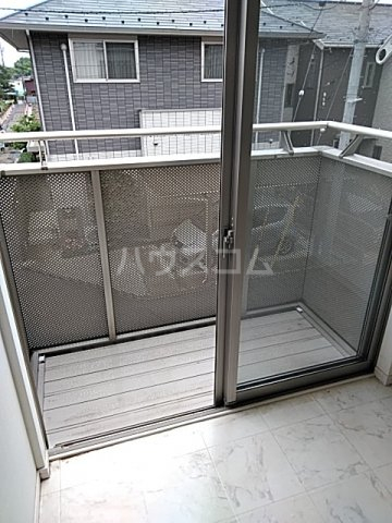 22/28 バルコニー