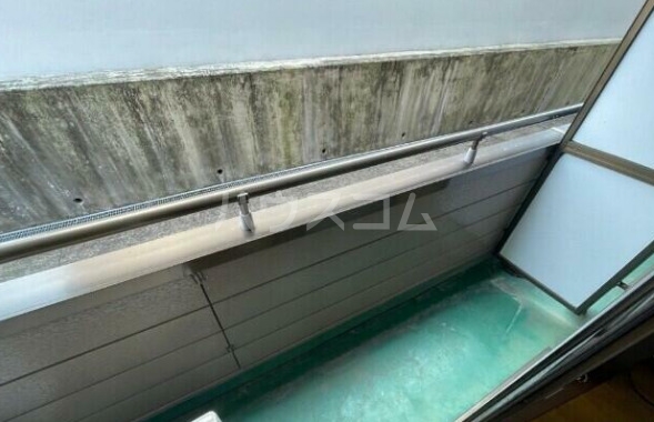 13/25 バルコニー