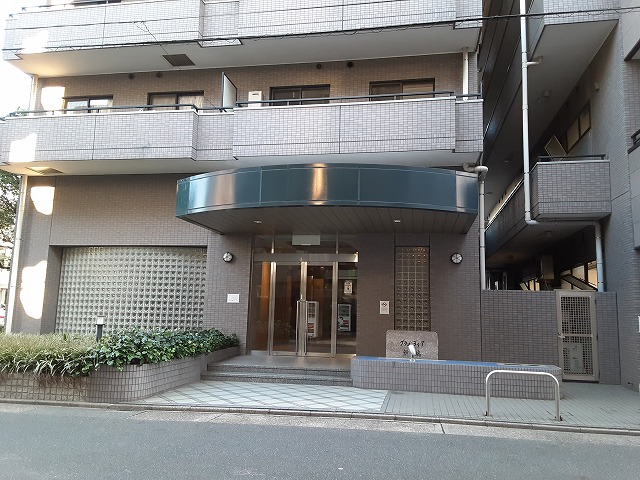 3/5 エントランス