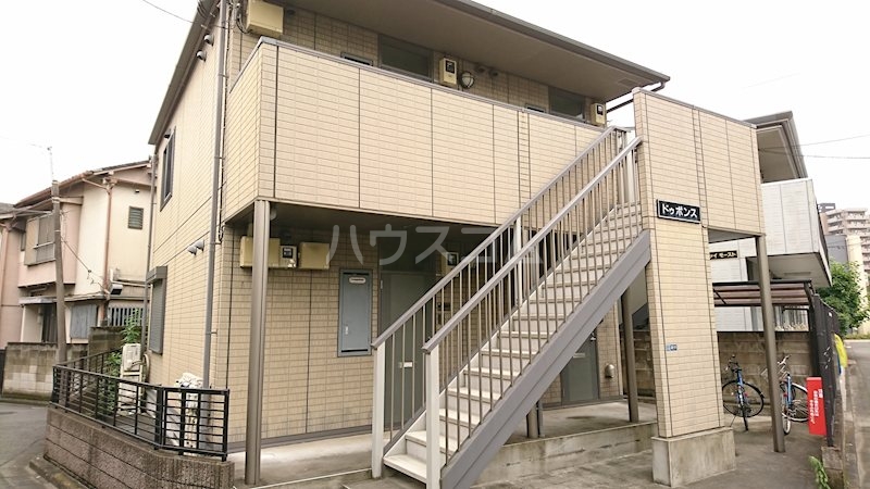 17/27 エントランス