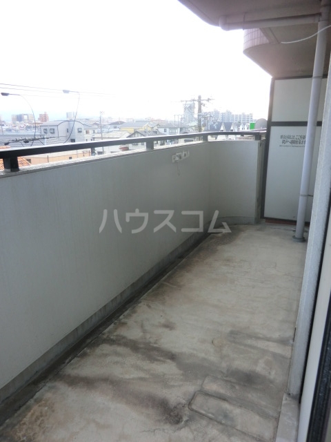 15/22 バルコニー