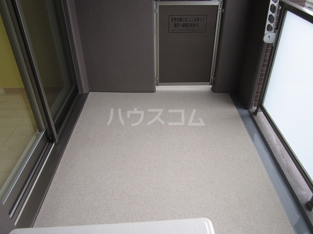 13/17 バルコニー