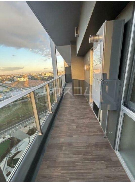 18/30 バルコニー