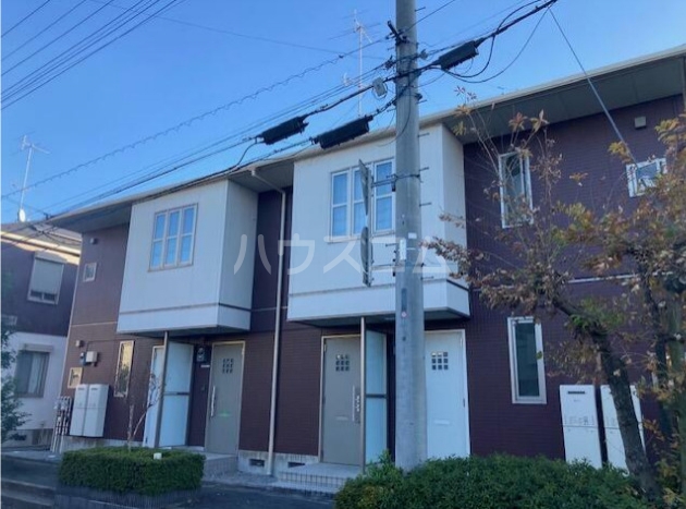 17/19 エントランス