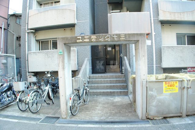 19/28 エントランス