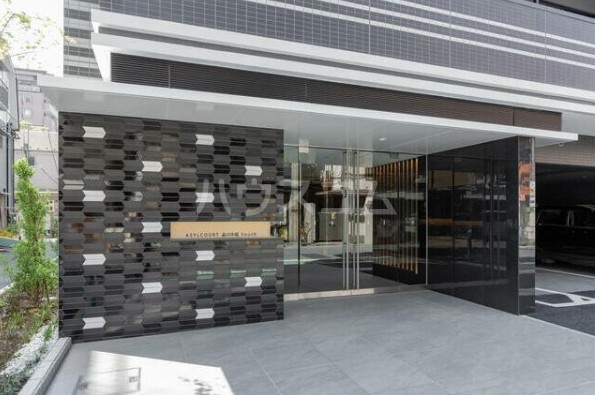 16/26 エントランス