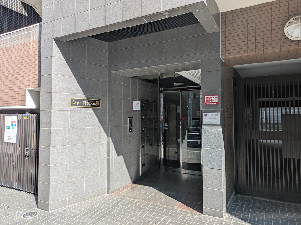 29/30 エントランス