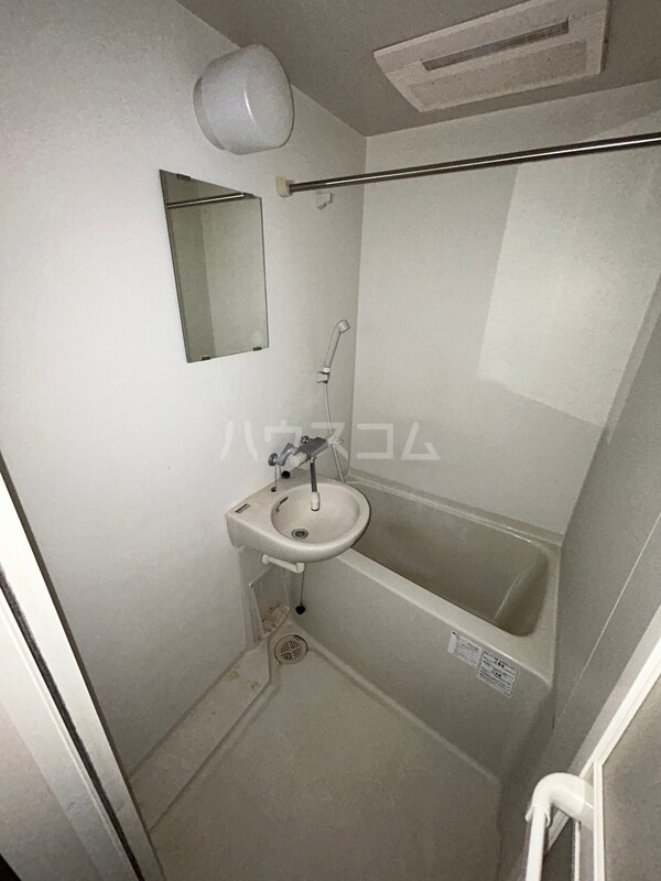 7/15 浴室