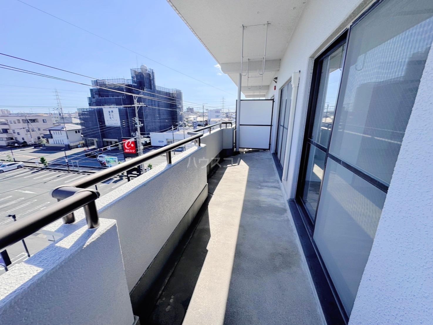 13/21 バルコニー