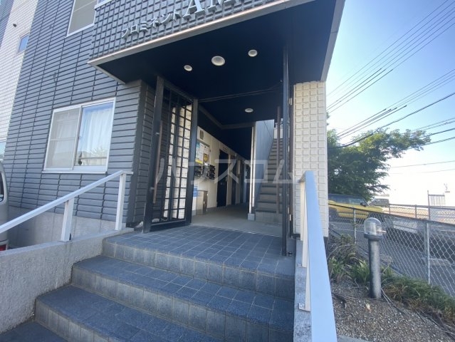 13/21 エントランス