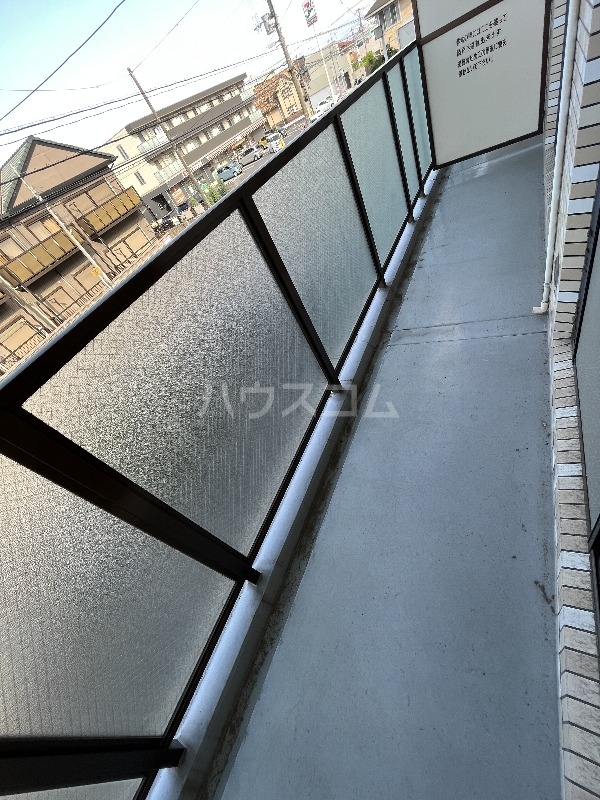 23/30 バルコニー
