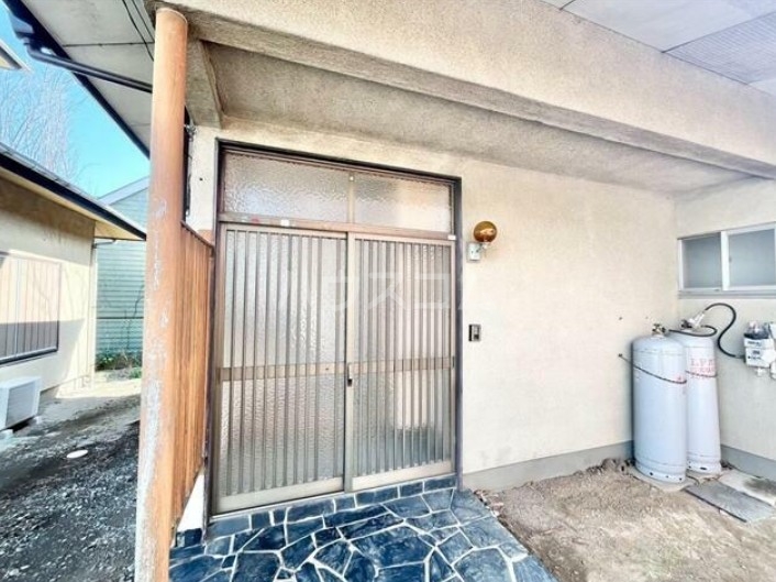 19/22 エントランス