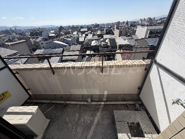 17/30 バルコニー