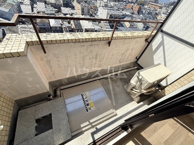 17/30 バルコニー