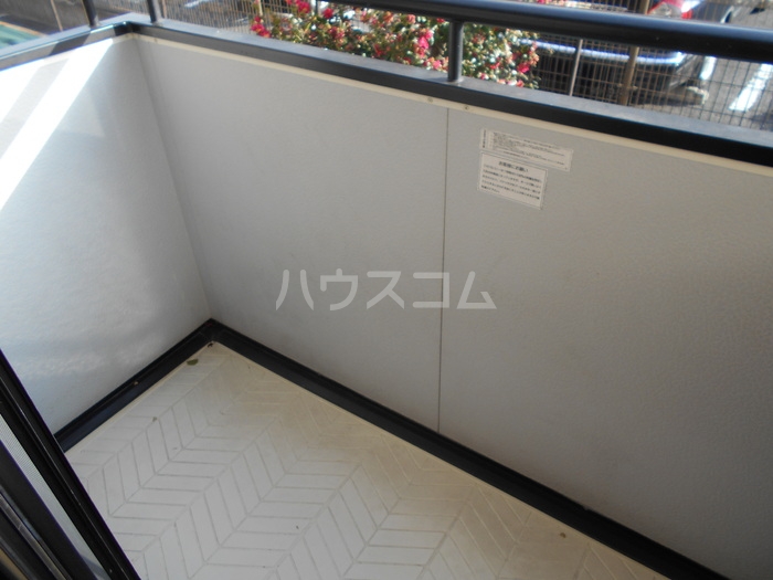 16/23 バルコニー